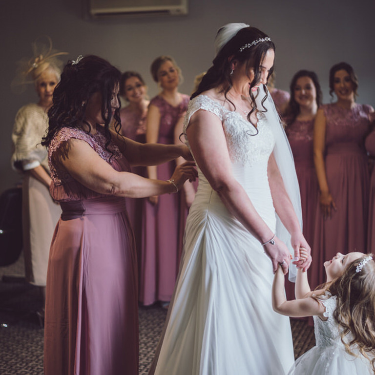 Bride & Bridesmaids getting ready for wedding at Lion Quays